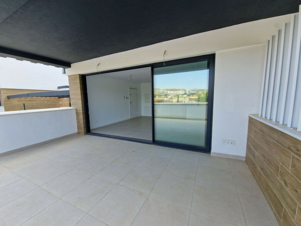 Semi-Detached House Atalaya Málaga - image 6