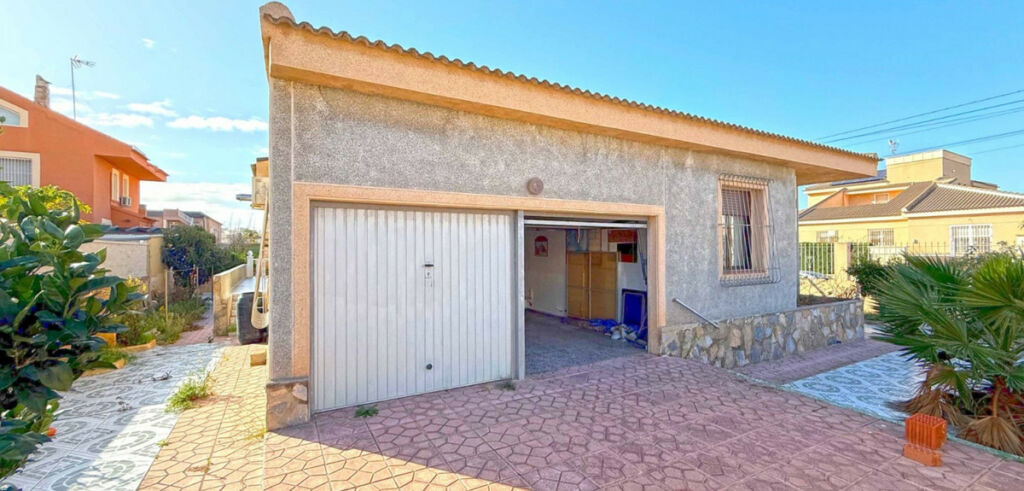 Detached Villa Torrevieja Alicante - image 6