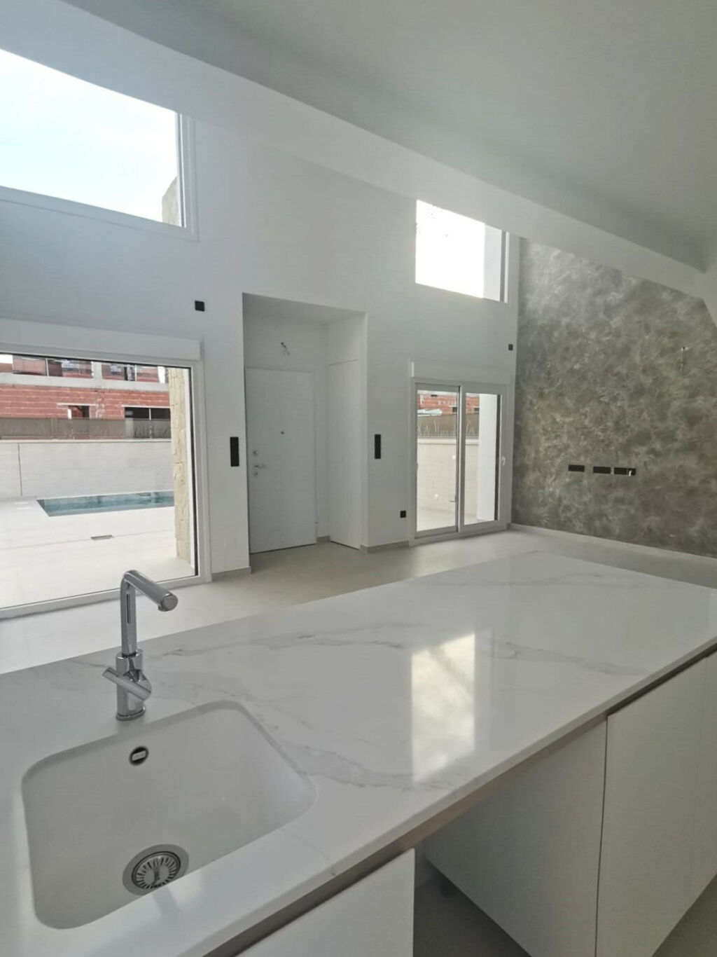 Detached Villa Los Montesinos Alicante - image 6
