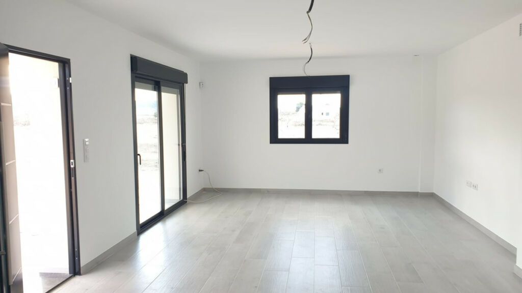 Detached Villa Pinoso Alicante - image 6