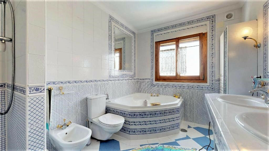 Detached Villa Calpe Alicante - image 6