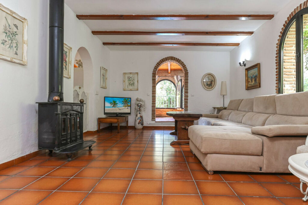 Detached Villa Coín Málaga - image 10