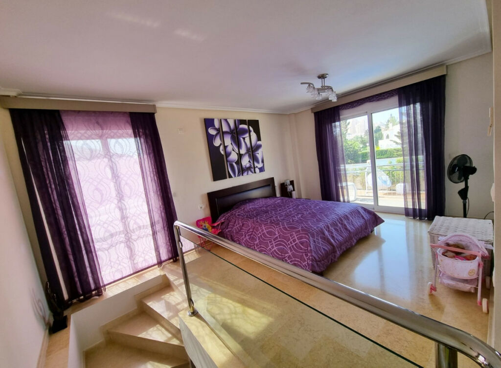 Detached Villa La Mata Alicante - image 5