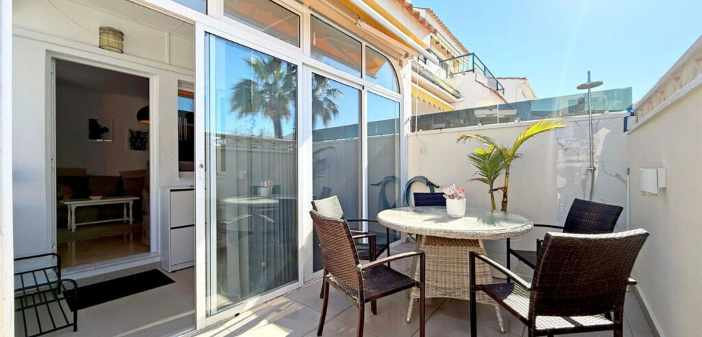 Bungalow Torrevieja Alicante - image 6