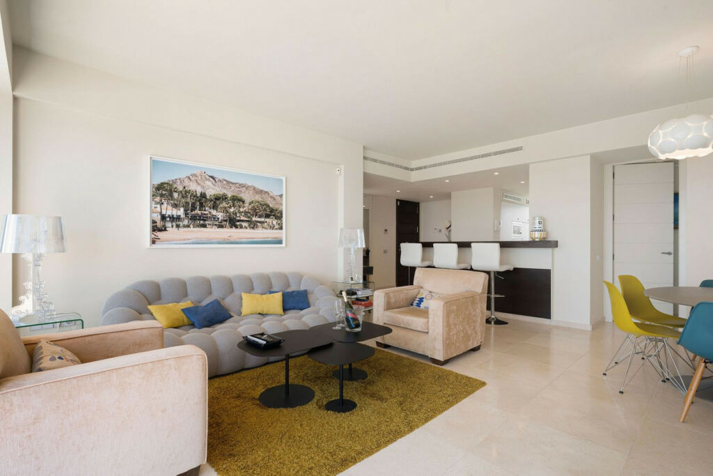 Penthouse Los Flamingos Málaga - image 6