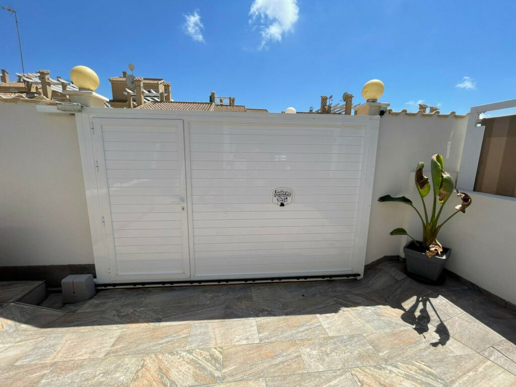 Bungalow Orihuela Costa Alicante - image 6