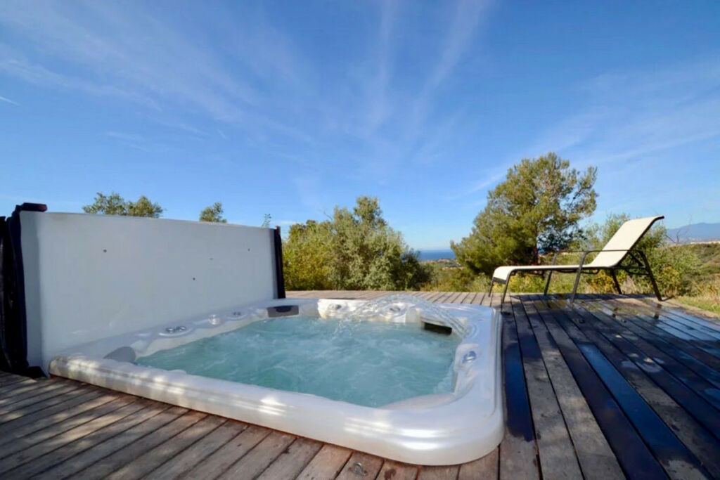 Detached Villa El Rosario Málaga - image 6