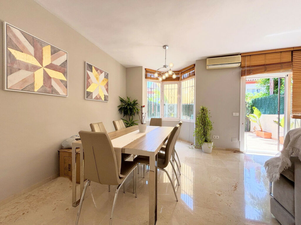 Townhouse Estepona Málaga - image 6