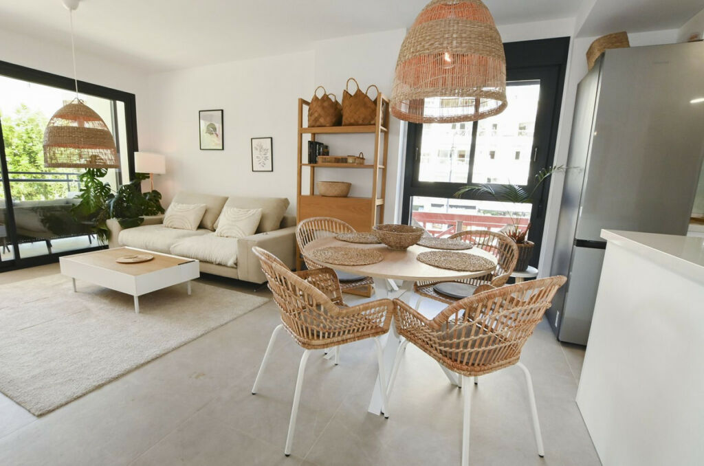 Middle Floor Apartment Calpe Alicante - image 6