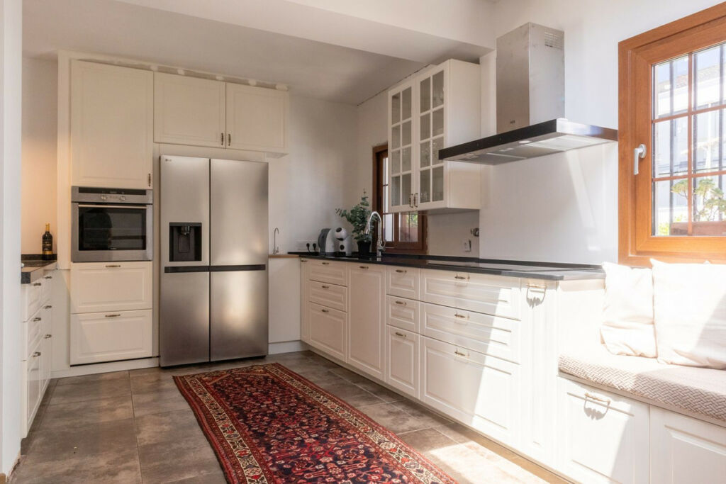 Townhouse Benahavís Málaga - image 6