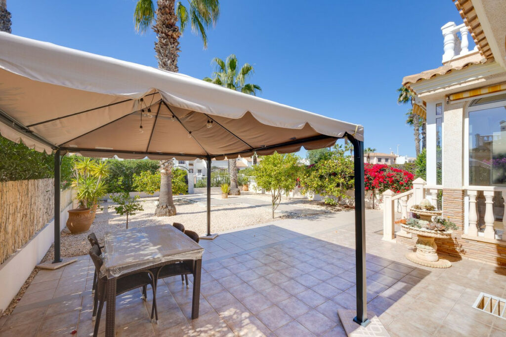 Detached Villa Orihuela Costa Alicante - image 6