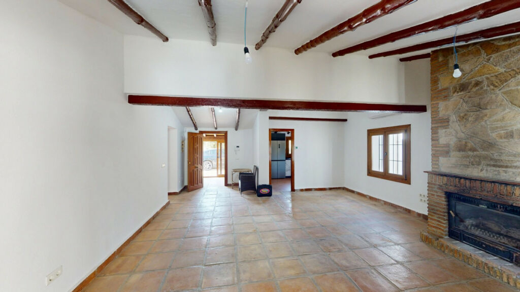 Detached Villa La Viñuela Málaga - image 6