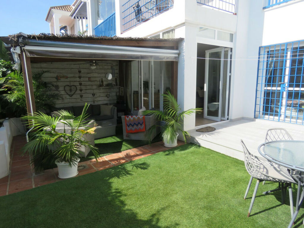 Ground Floor Apartment Calahonda Málaga - image 6