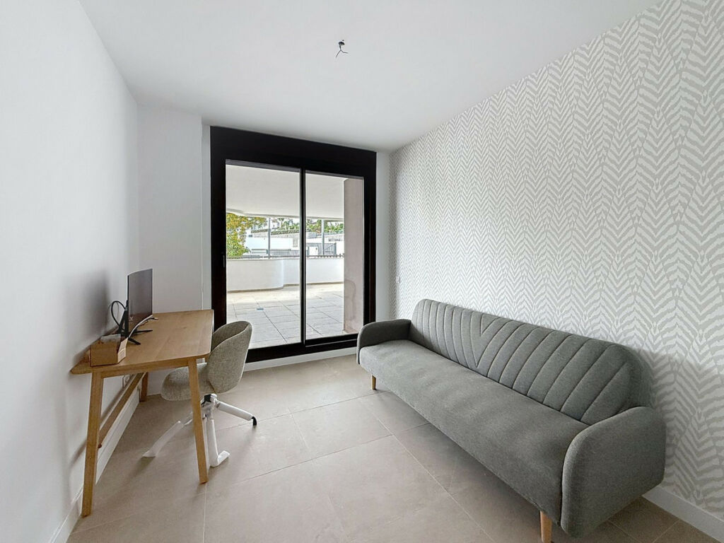 Ground Floor Apartment Estepona Málaga - image 9