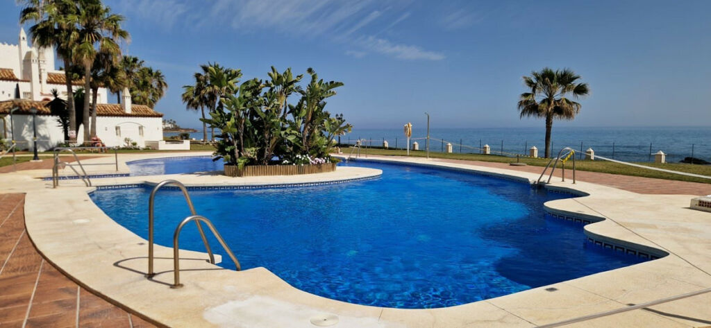 Ground Floor Apartment Calahonda Málaga - image 15