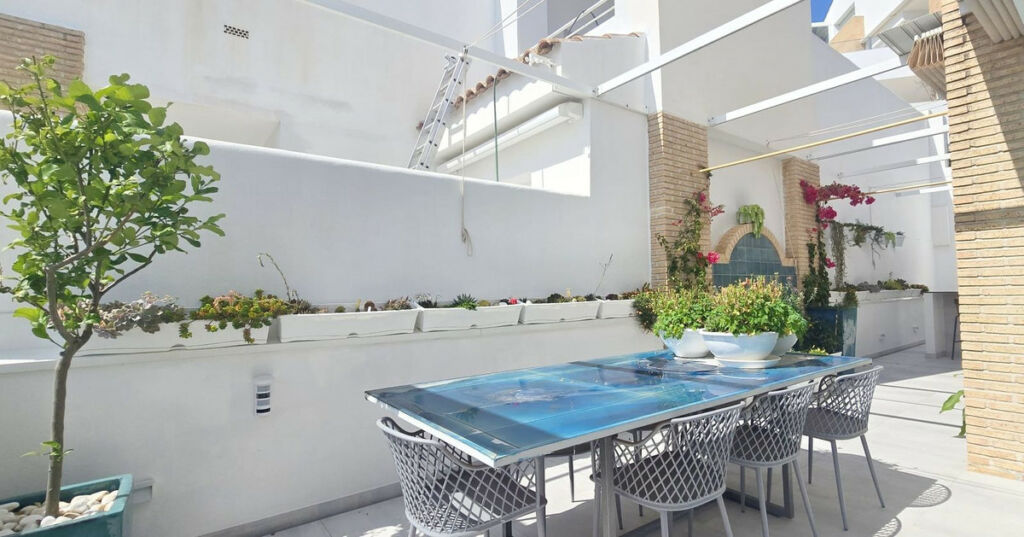 Detached Villa Benalmadena Pueblo Málaga - image 6