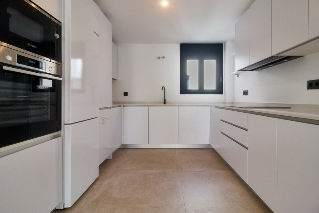 Middle Floor Apartment Fuengirola Málaga - image 60