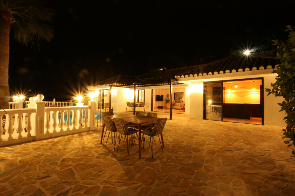 Detached Villa La Capellania Málaga - image 60