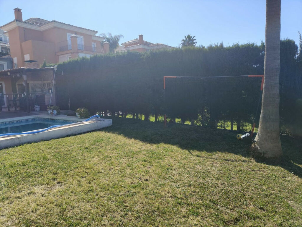 Detached Villa Cerros del Aguila Málaga - image 62