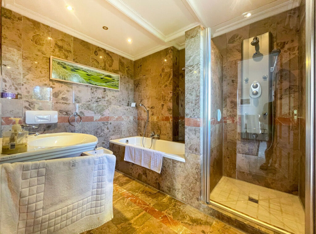 Detached Villa El Rosario Málaga - image 62
