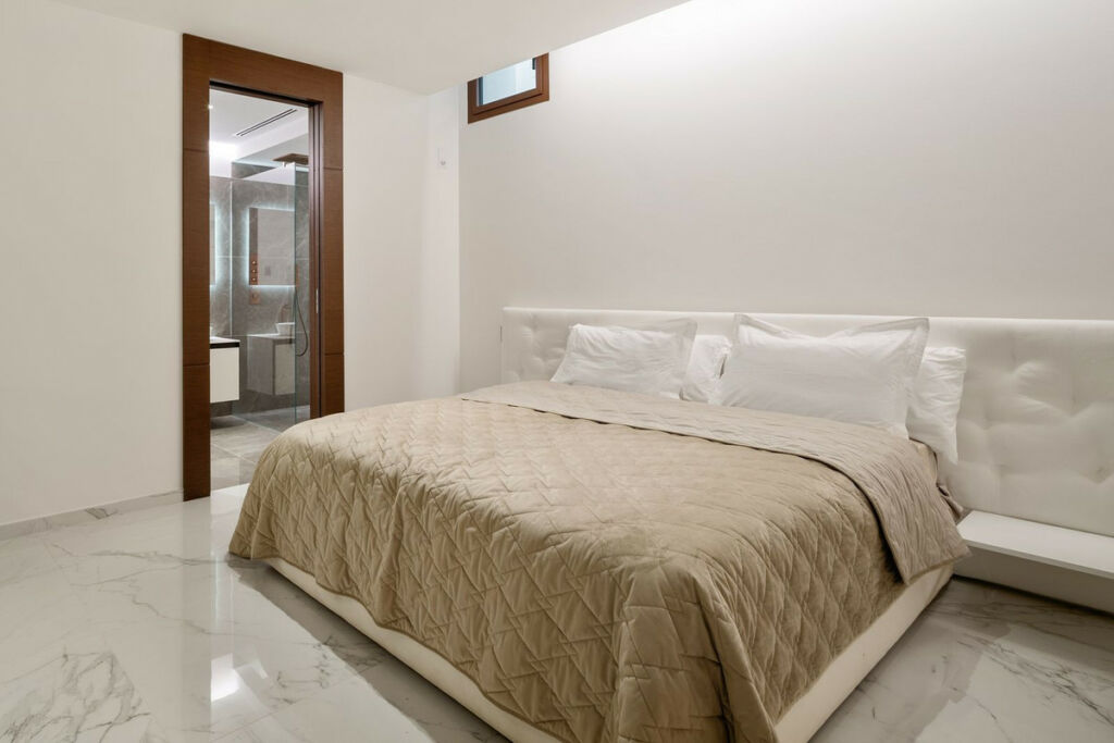 Detached Villa Sierra Blanca Málaga - image 62