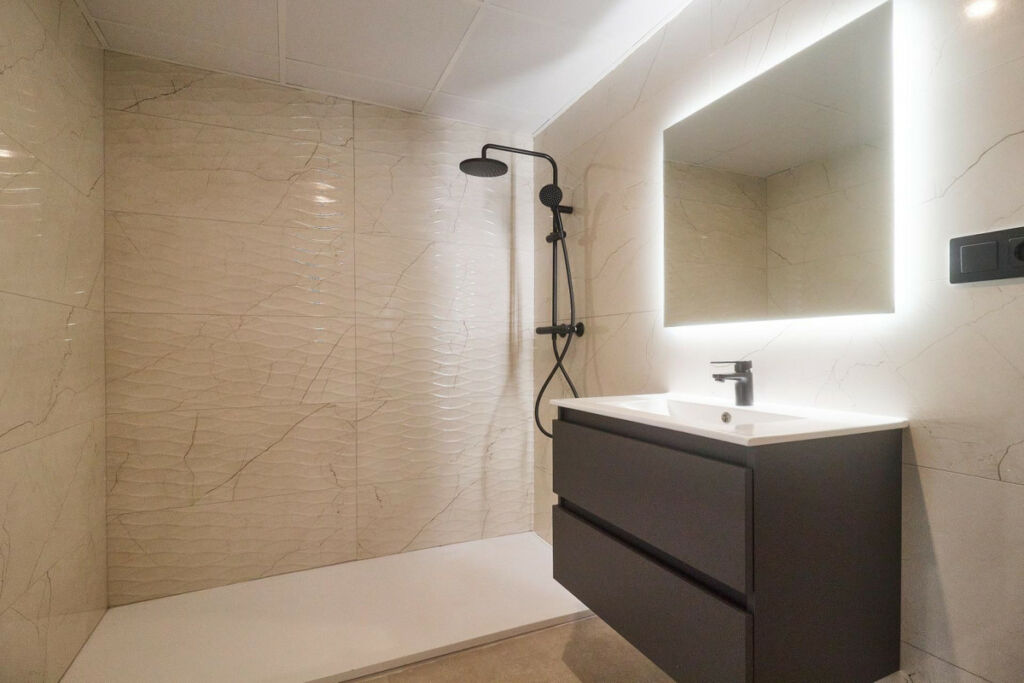 Middle Floor Apartment Fuengirola Málaga - image 64