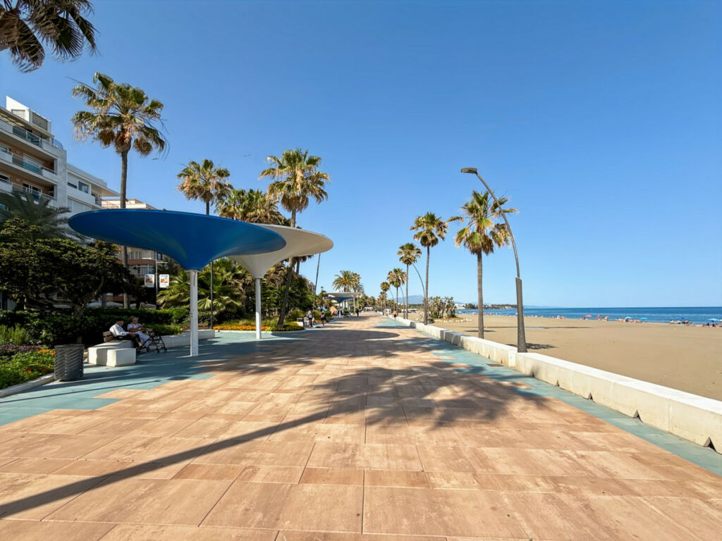 Middle Floor Apartment Estepona Málaga - image 65
