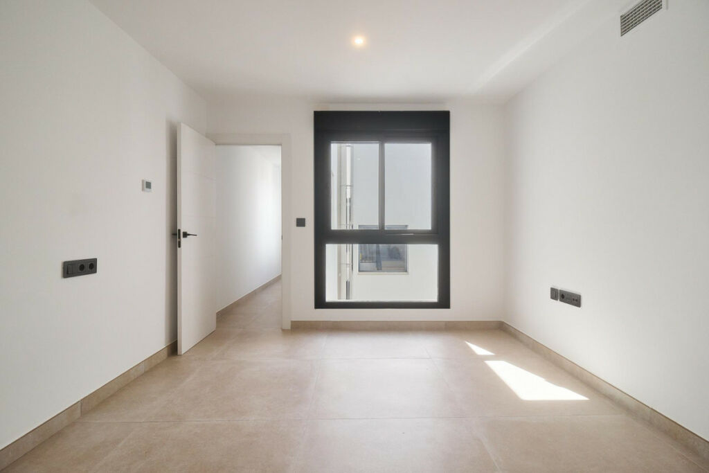 Middle Floor Apartment Fuengirola Málaga - image 67