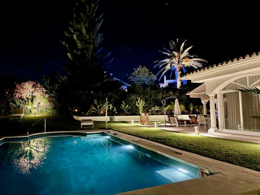 Detached Villa Marbella Málaga - image 69