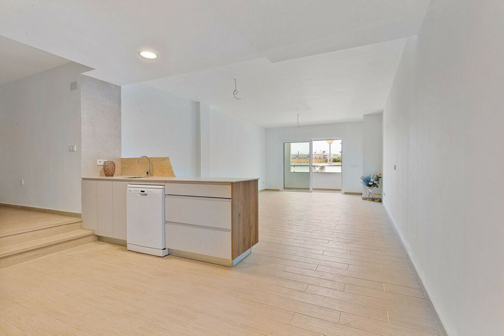 Ground Floor Apartment Fuengirola Málaga - image 7