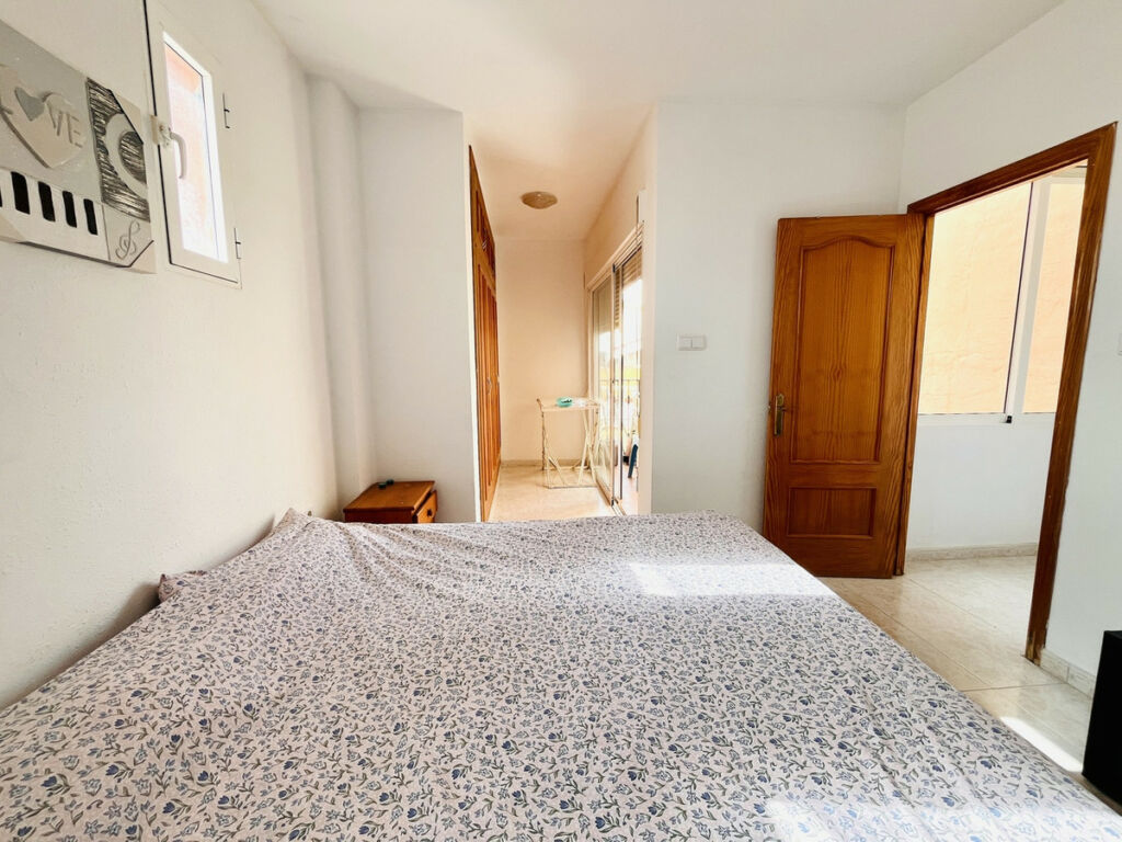 Top Floor Apartment San Miguel de Salinas Alicante - image 7