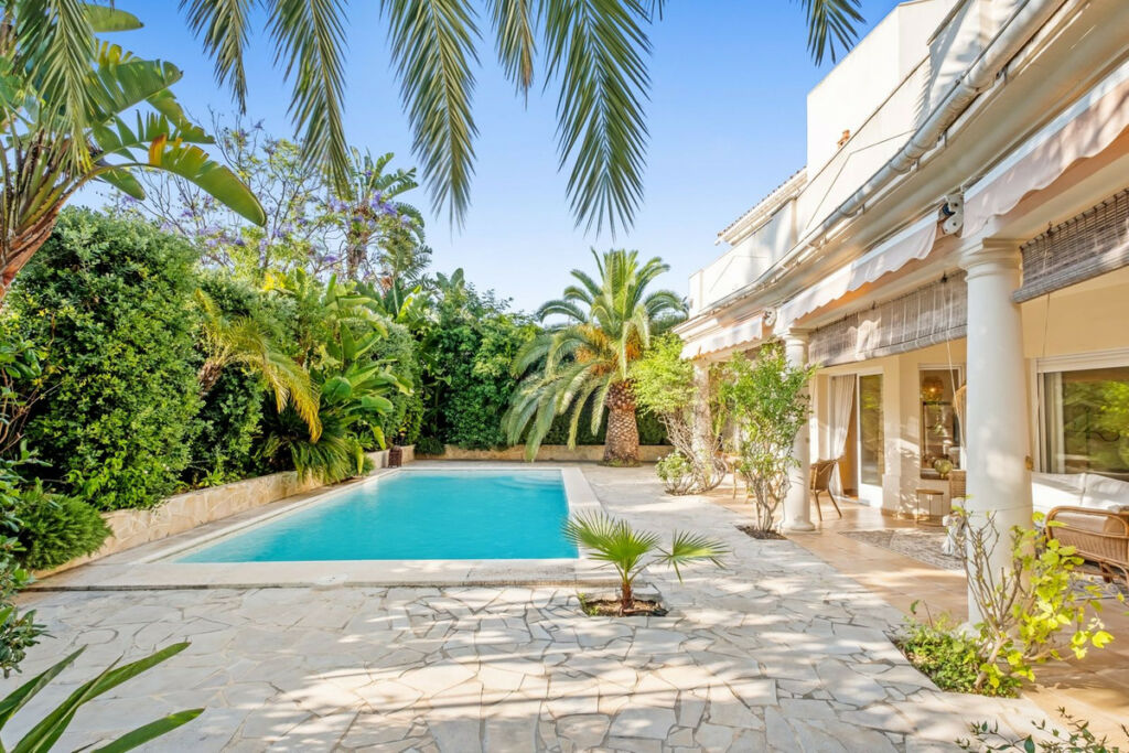 Detached Villa Reserva de Marbella Málaga - image 7