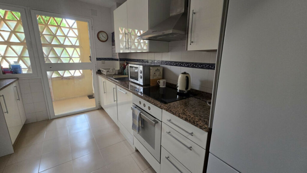 Ground Floor Apartment La Cala Hills Málaga - image 11