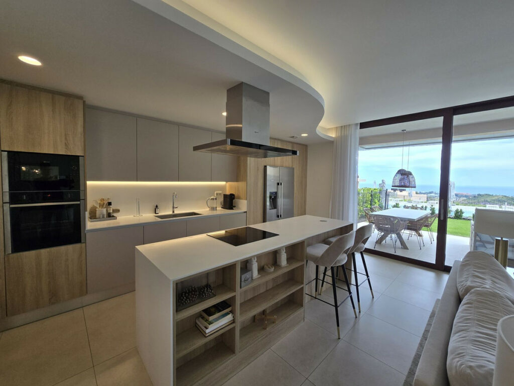 Ground Floor Apartment Benahavís Málaga - image 7