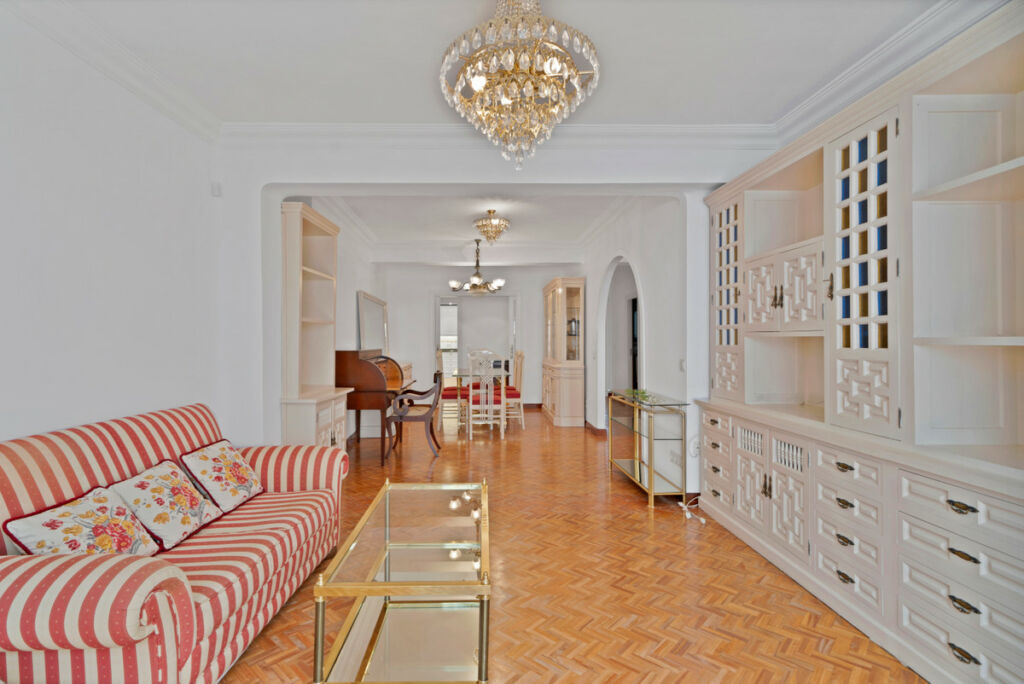 Middle Floor Apartment Marbella Málaga - image 7