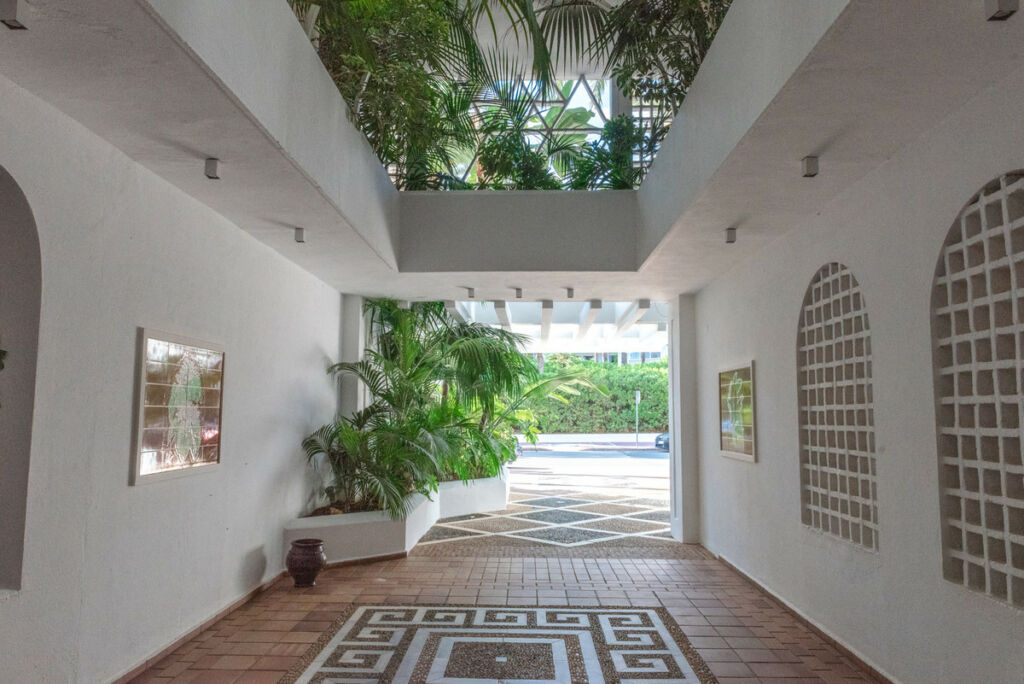 Middle Floor Apartment Puerto Banús Málaga - image 7