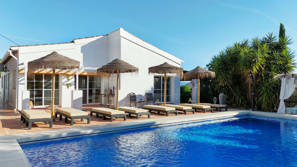 Detached Villa Alhaurín el Grande Málaga - image 7