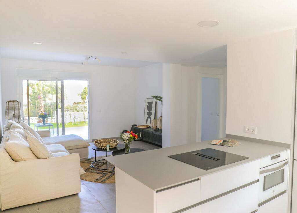 Ground Floor Apartment Tossal Gross Alicante - image 7