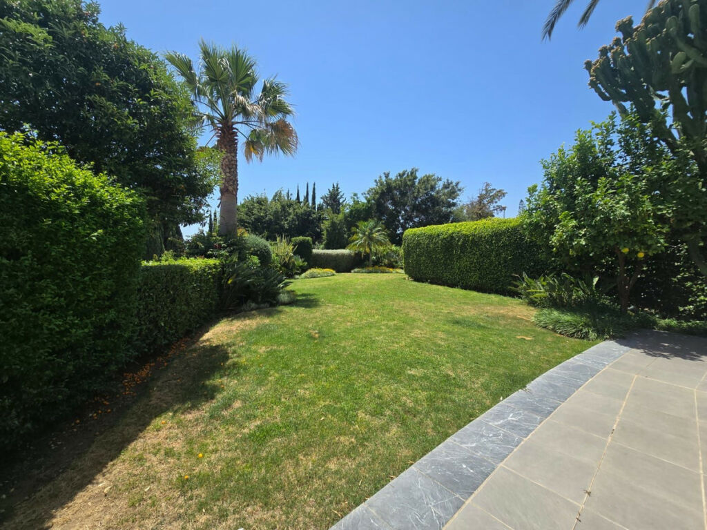 Ground Floor Apartment Marbella Málaga - image 7
