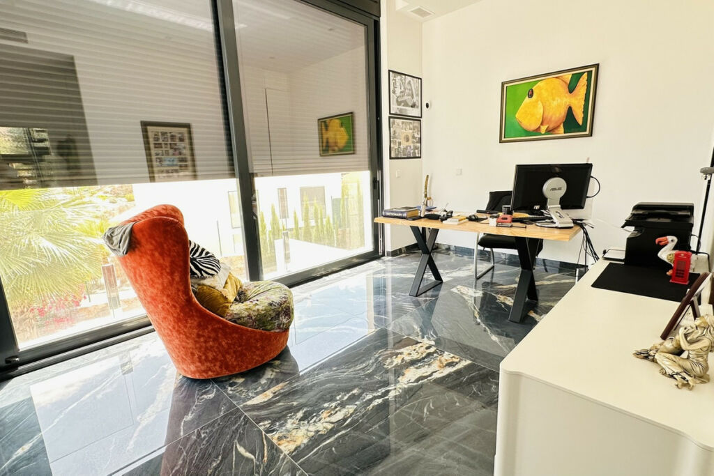Detached Villa Las Colinas Golf Alicante - image 7