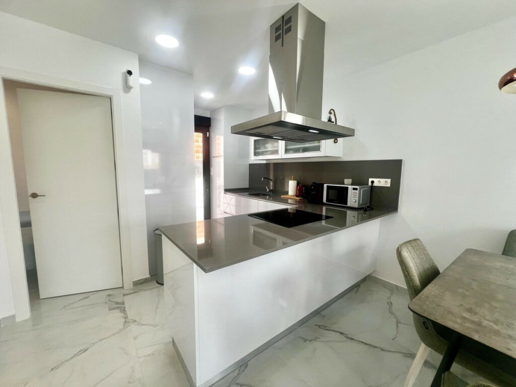 Detached Villa La Siesta Alicante - image 7