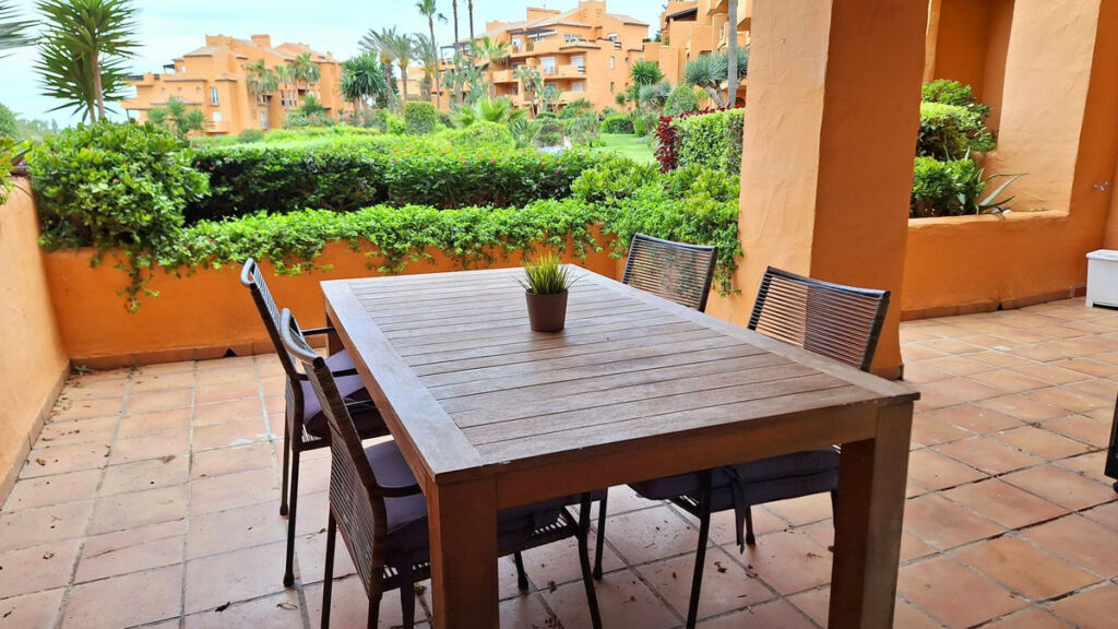 Ground Floor Apartment La Duquesa Málaga - image 7