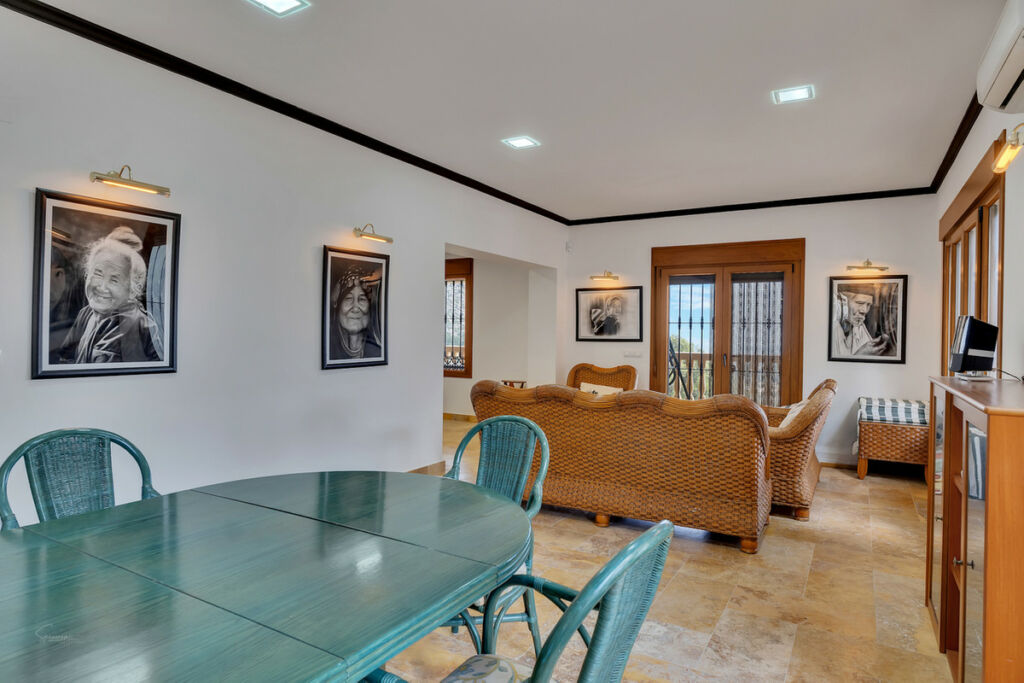 Detached Villa Beniarbeig Alicante - image 7