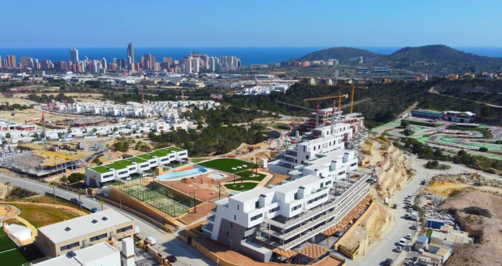 Middle Floor Apartment Finestrat Alicante - image 7