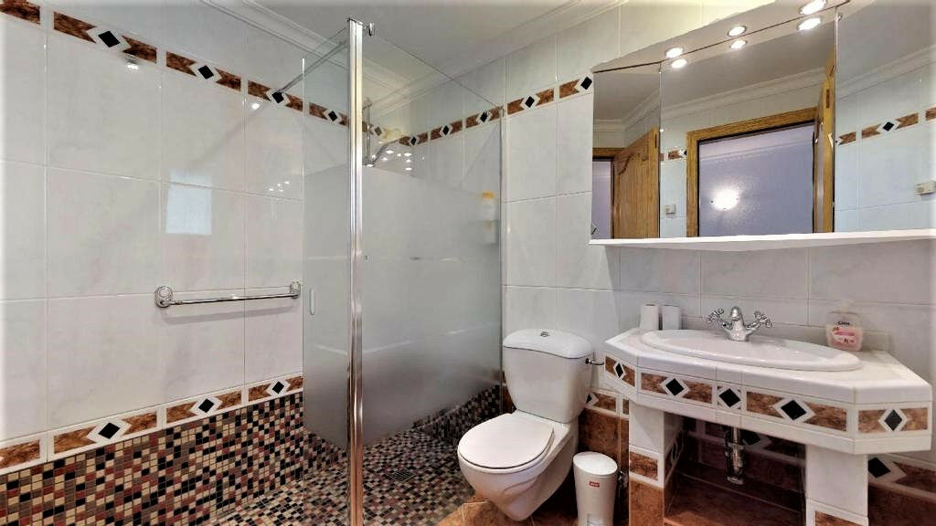 Detached Villa Calpe Alicante - image 7