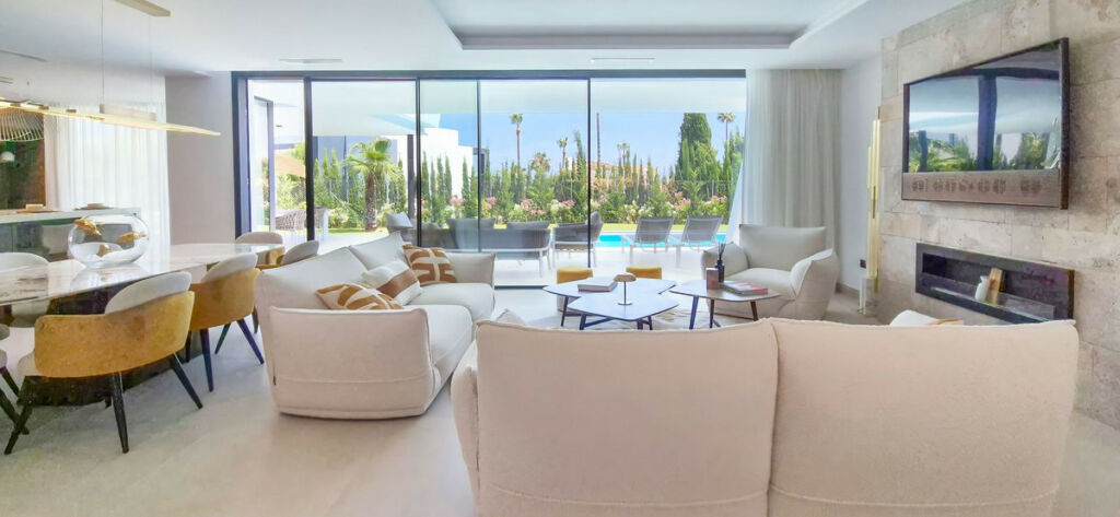 Detached Villa Valle Romano Málaga - image 7
