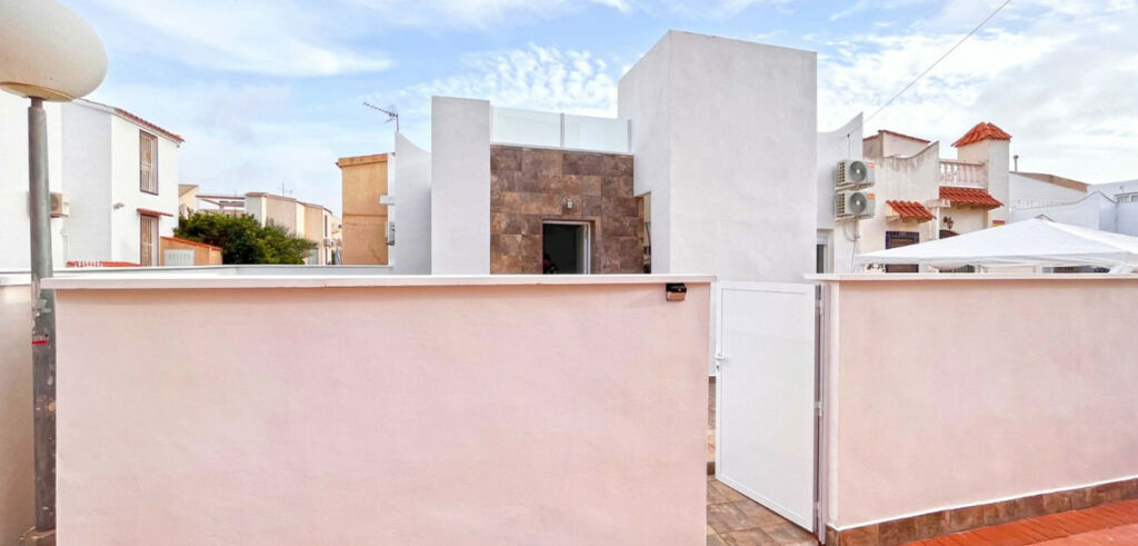 Bungalow Playa Flamenca Alicante - image 7