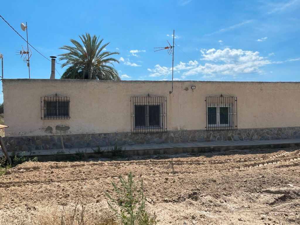 Detached Villa Crevillent Alicante - image 7