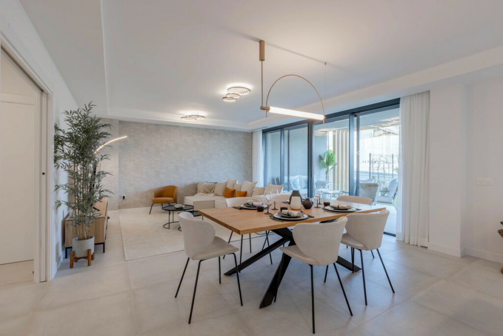 Townhouse El Chaparral Málaga - image 7