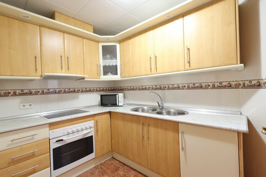 Middle Floor Apartment Torrevieja Alicante - zdjęcie 7